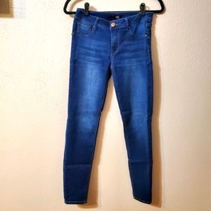 1822 Denim Wyntet Skinny Jean
